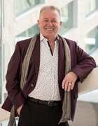 Bob 'Idea Man' Hooey, Accredited Speaker